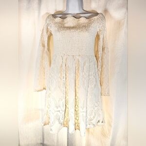 2/$20 NWOT Xhilaration M Smocked Lace Dress